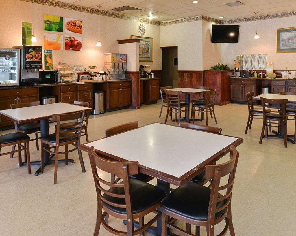 Quality Inn Trinidad Restoran fotoğraf